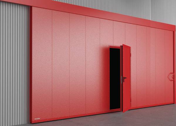 Металлическая дверь на складе в Истре